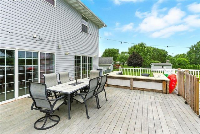 619 Sal Avenue, Dunkerton, IA 50626