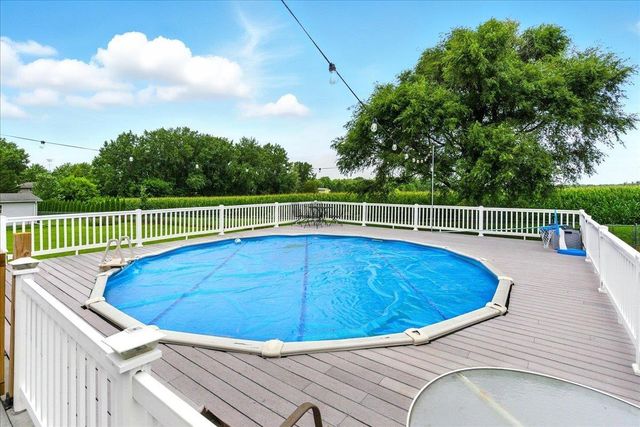 619 Sal Avenue, Dunkerton, IA 50626