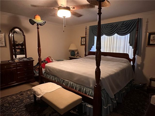 4801 Lake Granbury Dr, Corpus Christi, TX 78413