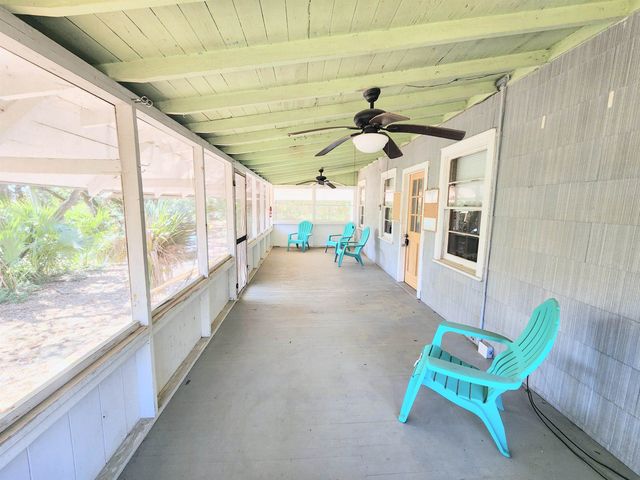 308 Sandcrest Dr., North Myrtle Beach, SC 29582