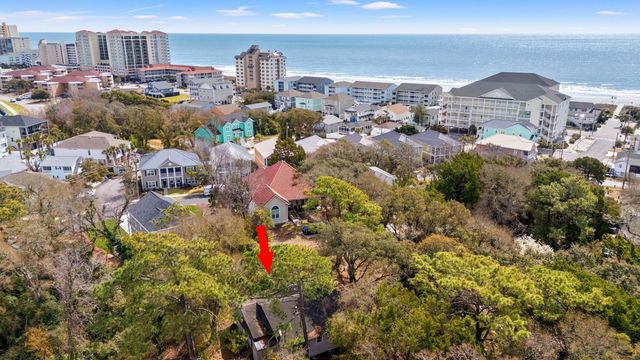 308 Sandcrest Dr., North Myrtle Beach, SC 29582