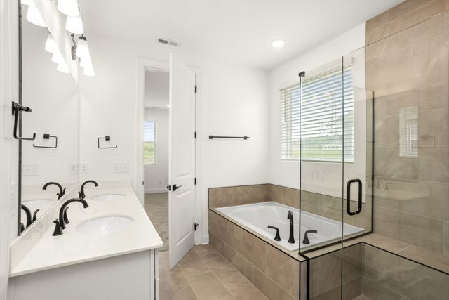 2319 Williamsport Landing, Columbia, TN 38401