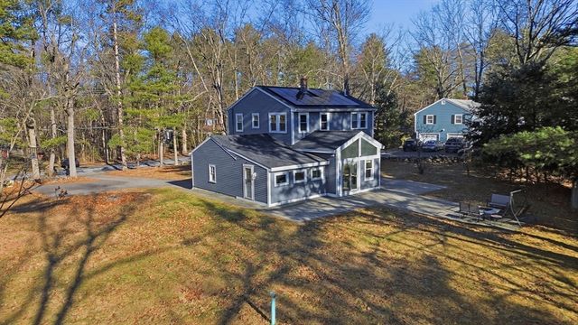 18 Hayward Rd, Acton, MA 01720