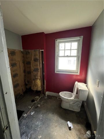 108 Willowwood Drive, Dayton, OH 45405
