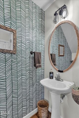 4600 Landover Glenn Court, Raleigh, NC 27616