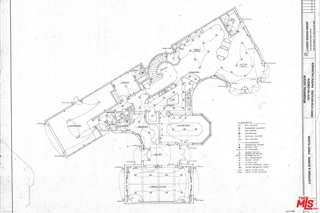 Image 37 of property listing at 1475 Via Cresta, Pacific Palisades, CA 90272