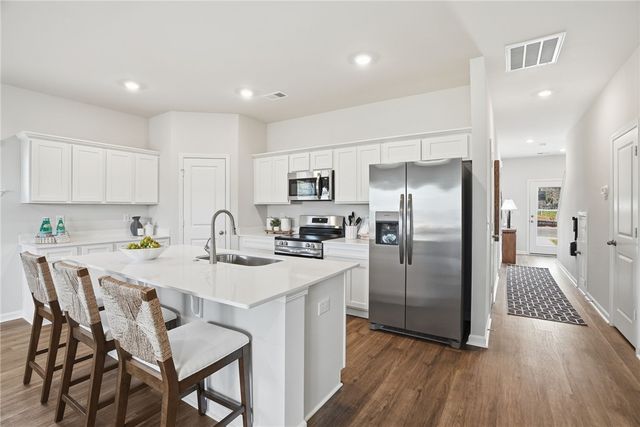 331 Lilac Loop, Greenwood, SC 29646