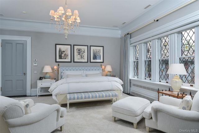 5 Oakledge Road, Bronxville, NY 10708