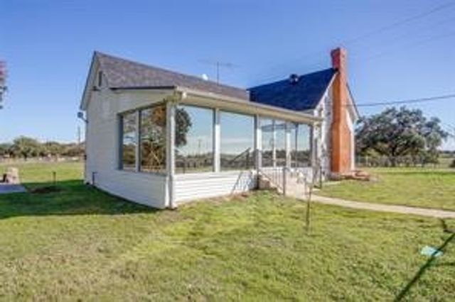 3952 Tin Top Road, Weatherford, TX 76087