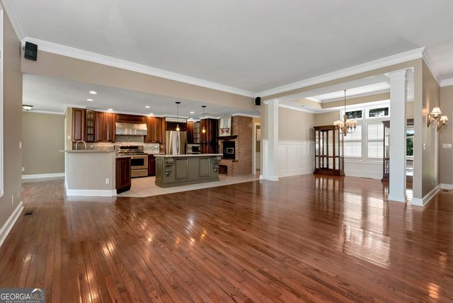7913 S Barkers Bend Drive, Murrayville, GA 30564