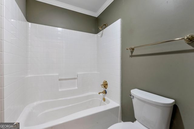 7913 S Barkers Bend Drive, Murrayville, GA 30564
