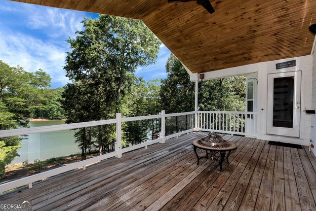 7913 S Barkers Bend Drive, Murrayville, GA 30564