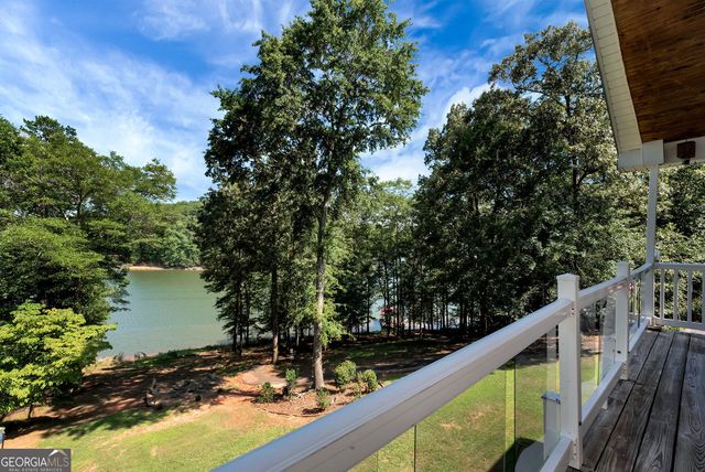 7913 S Barkers Bend Drive, Murrayville, GA 30564