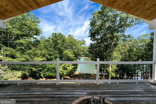 7913 S Barkers Bend Drive, Murrayville, GA 30564
