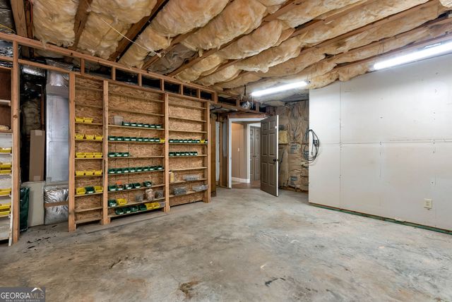 7913 S Barkers Bend Drive, Murrayville, GA 30564