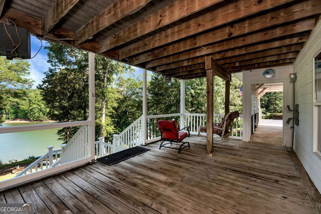 7913 S Barkers Bend Drive, Murrayville, GA 30564