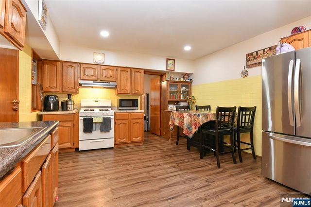 155 Lafayette Street, Newark, NJ 07105