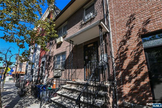 155 Lafayette Street, Newark, NJ 07105
