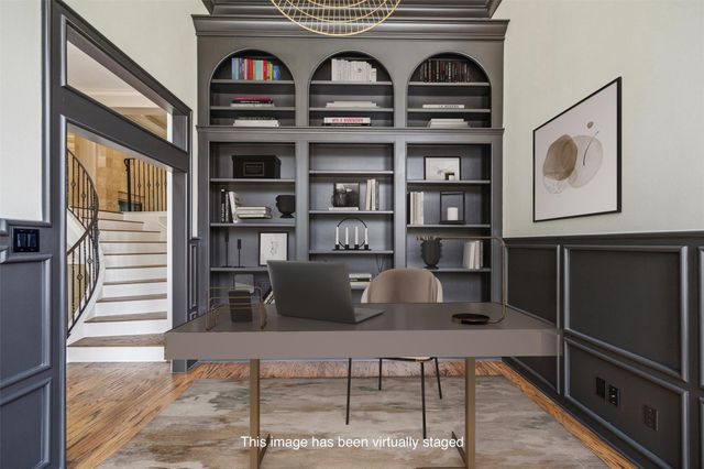 11 Twin Greens Court, Houston, TX 77339