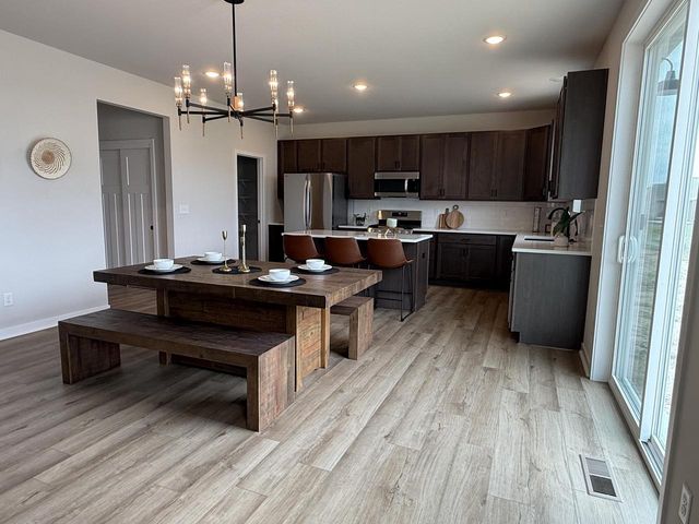 3708 Bishops Cap DRIVE, Franksville, WI 53126