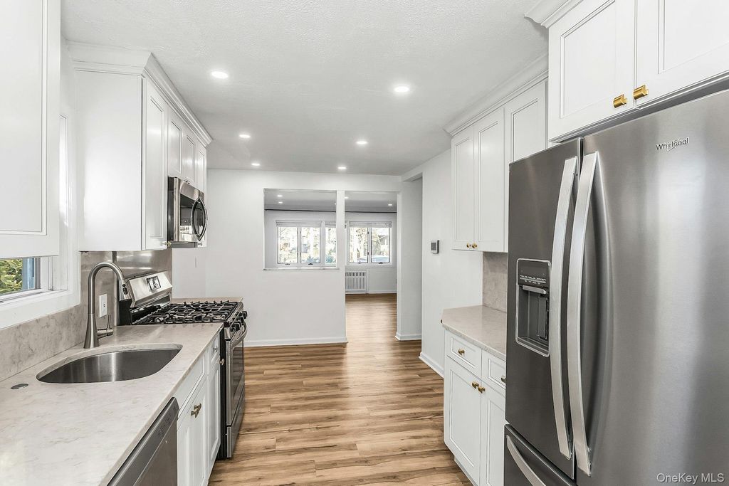 2864 Wilson Avenue, Bellmore, NY 11710 — photo 4