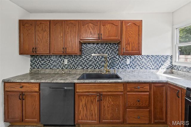 2108 Saint Clair Avenue, Granite City, IL 62040