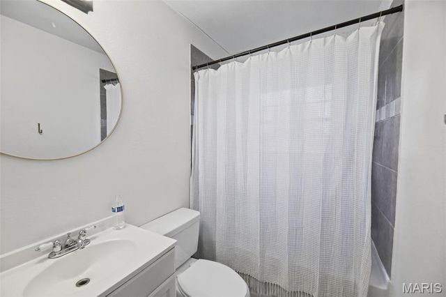 2108 Saint Clair Avenue, Granite City, IL 62040