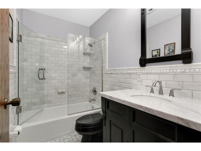 10250 Berkshire Road, Bloomington, MN 55437