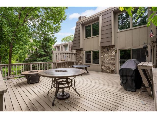 10250 Berkshire Road, Bloomington, MN 55437