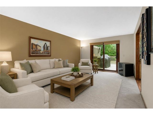 10250 Berkshire Road, Bloomington, MN 55437