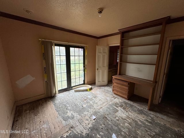 2920 Miller Avenue, Natchez, MS 39120