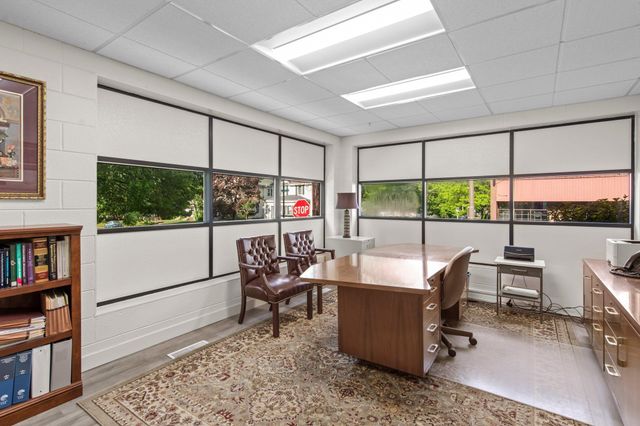 711 Smith Avenue S, Saint Paul, MN 55107