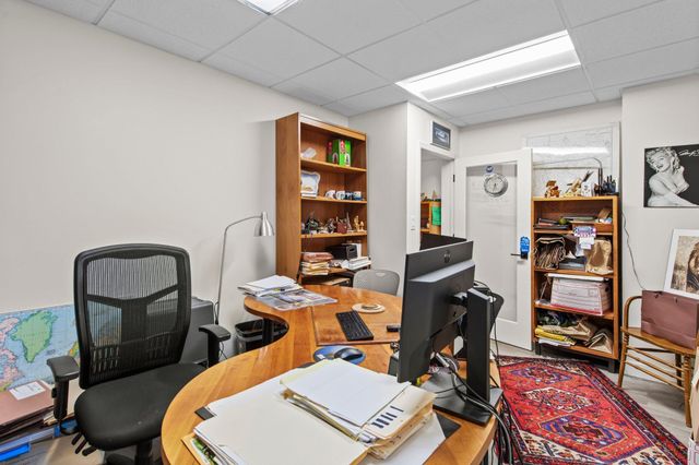 711 Smith Avenue S, Saint Paul, MN 55107