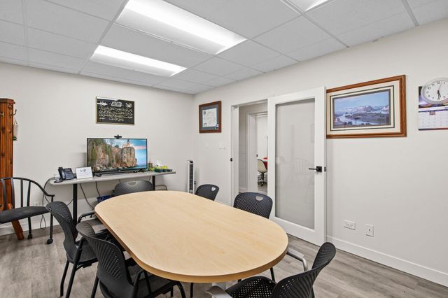 711 Smith Avenue S, Saint Paul, MN 55107