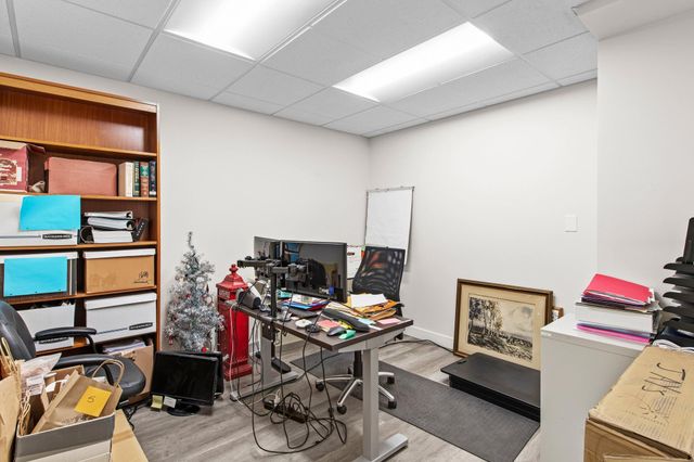 711 Smith Avenue S, Saint Paul, MN 55107