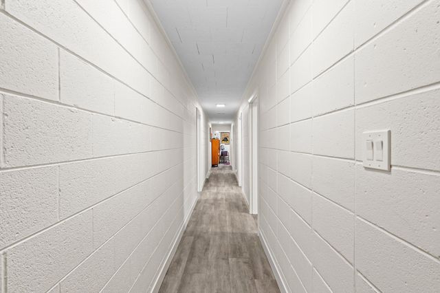 711 Smith Avenue S, Saint Paul, MN 55107