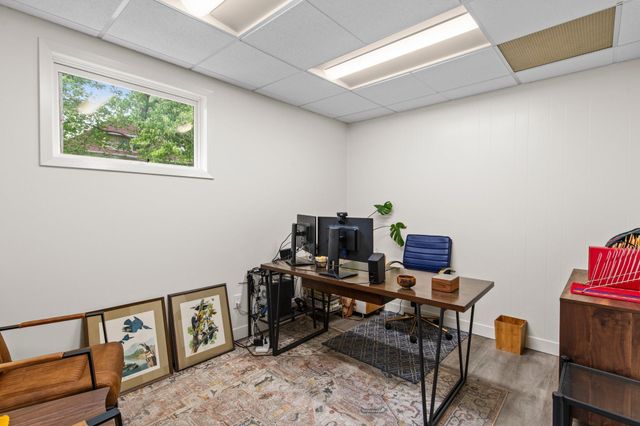 711 Smith Avenue S, Saint Paul, MN 55107