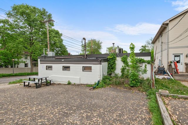 711 Smith Avenue S, Saint Paul, MN 55107