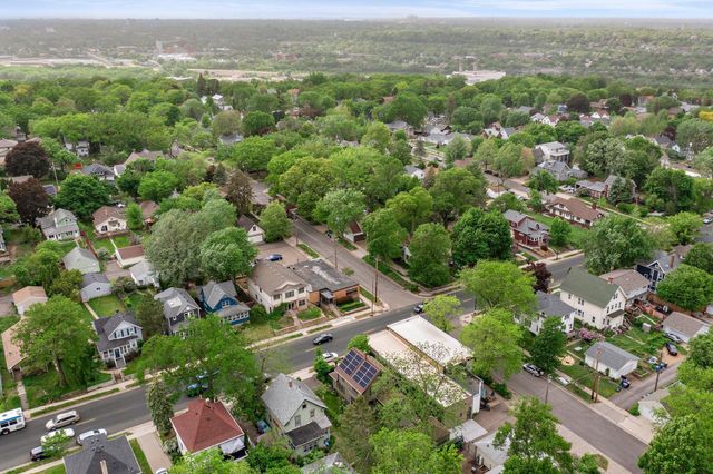 711 Smith Avenue S, Saint Paul, MN 55107