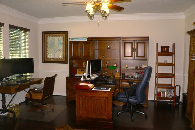 15211 Mccall Park, Magnolia, TX 77355