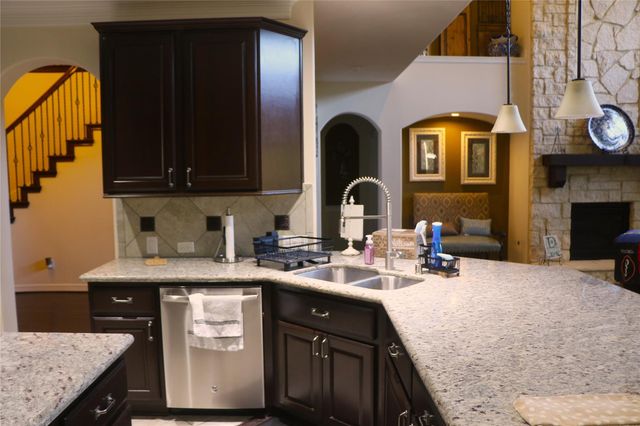 15211 Mccall Park, Magnolia, TX 77355