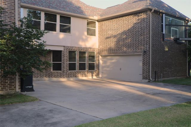 15211 Mccall Park, Magnolia, TX 77355