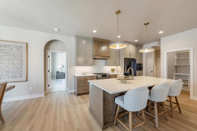 387 BAYWOOD TRAIL, Green Bay, WI 54311