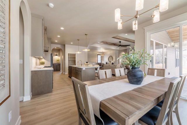 387 BAYWOOD TRAIL, Green Bay, WI 54311