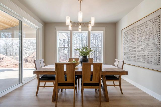 387 BAYWOOD TRAIL, Green Bay, WI 54311