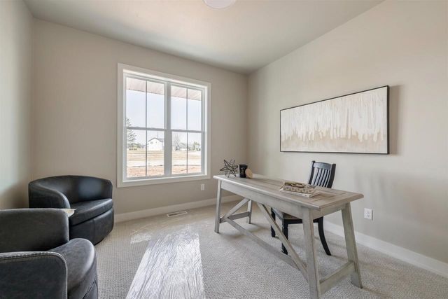 387 BAYWOOD TRAIL, Green Bay, WI 54311