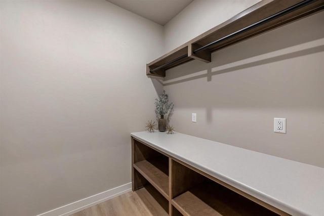 387 BAYWOOD TRAIL, Green Bay, WI 54311