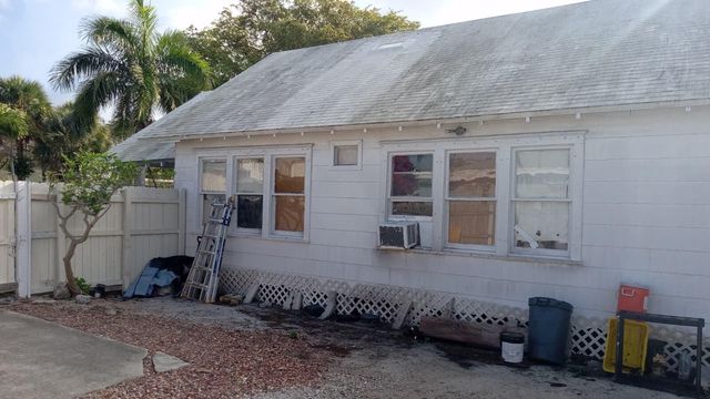 522 49th Street, West Palm Beach, FL 33407