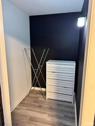 15752 W 400 N Road, Medaryville, IN 47957