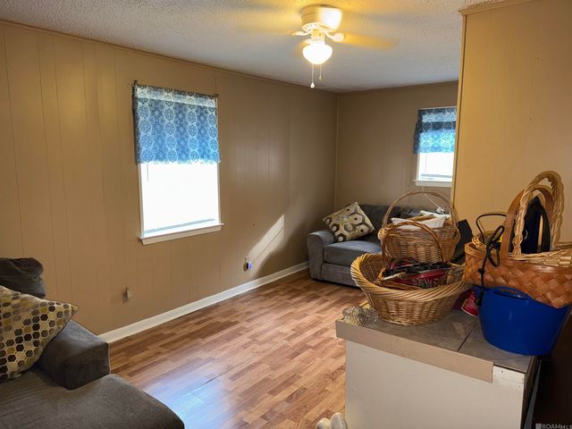 2831 Charlie Overton Rd, Greensburg, LA 70441